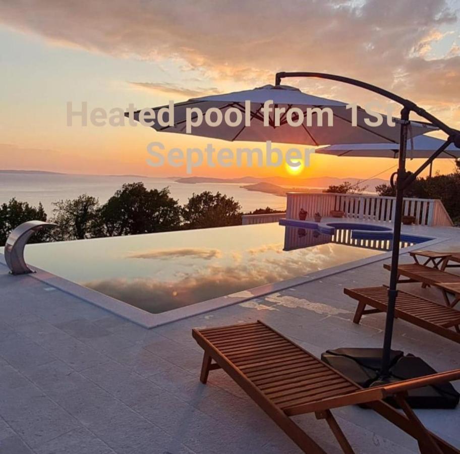 Sea View Luxury Apart Hotel Villa Conte With Swiming Pool And Romantic Spa Подстрана Екстер'єр фото