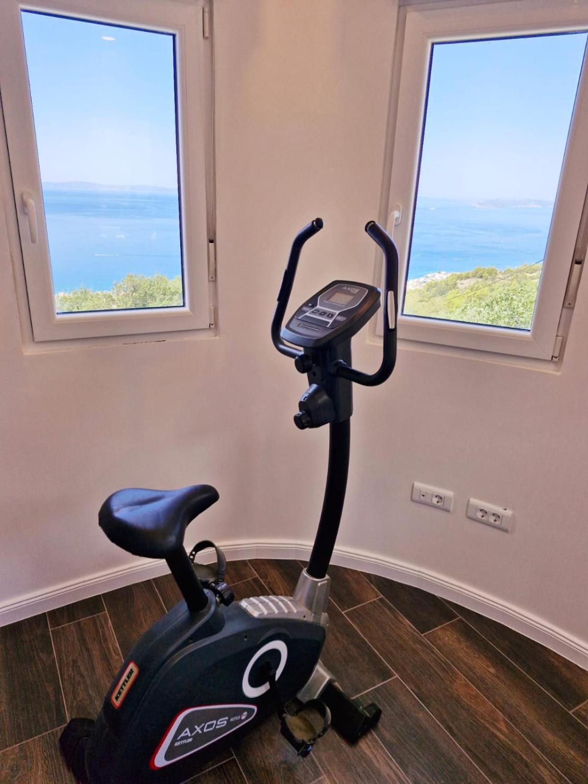 Sea View Luxury Apart Hotel Villa Conte With Swiming Pool And Romantic Spa Подстрана Екстер'єр фото